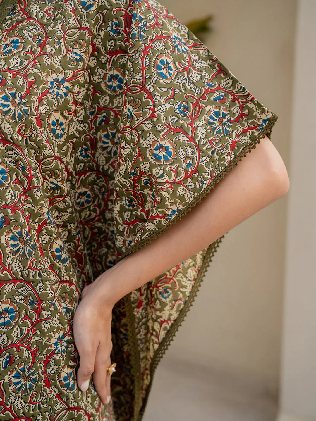 V-Neck Lace Olive Green Kaftan - Image 11