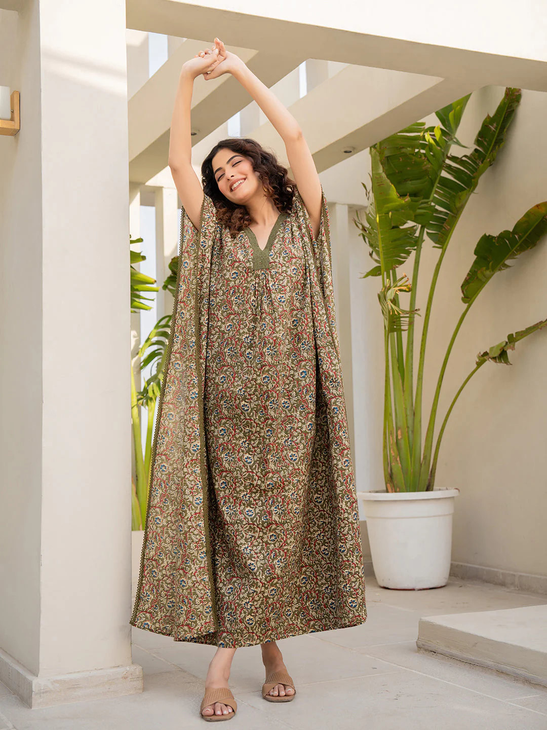V-Neck Lace Olive Green Kaftan - Image 9