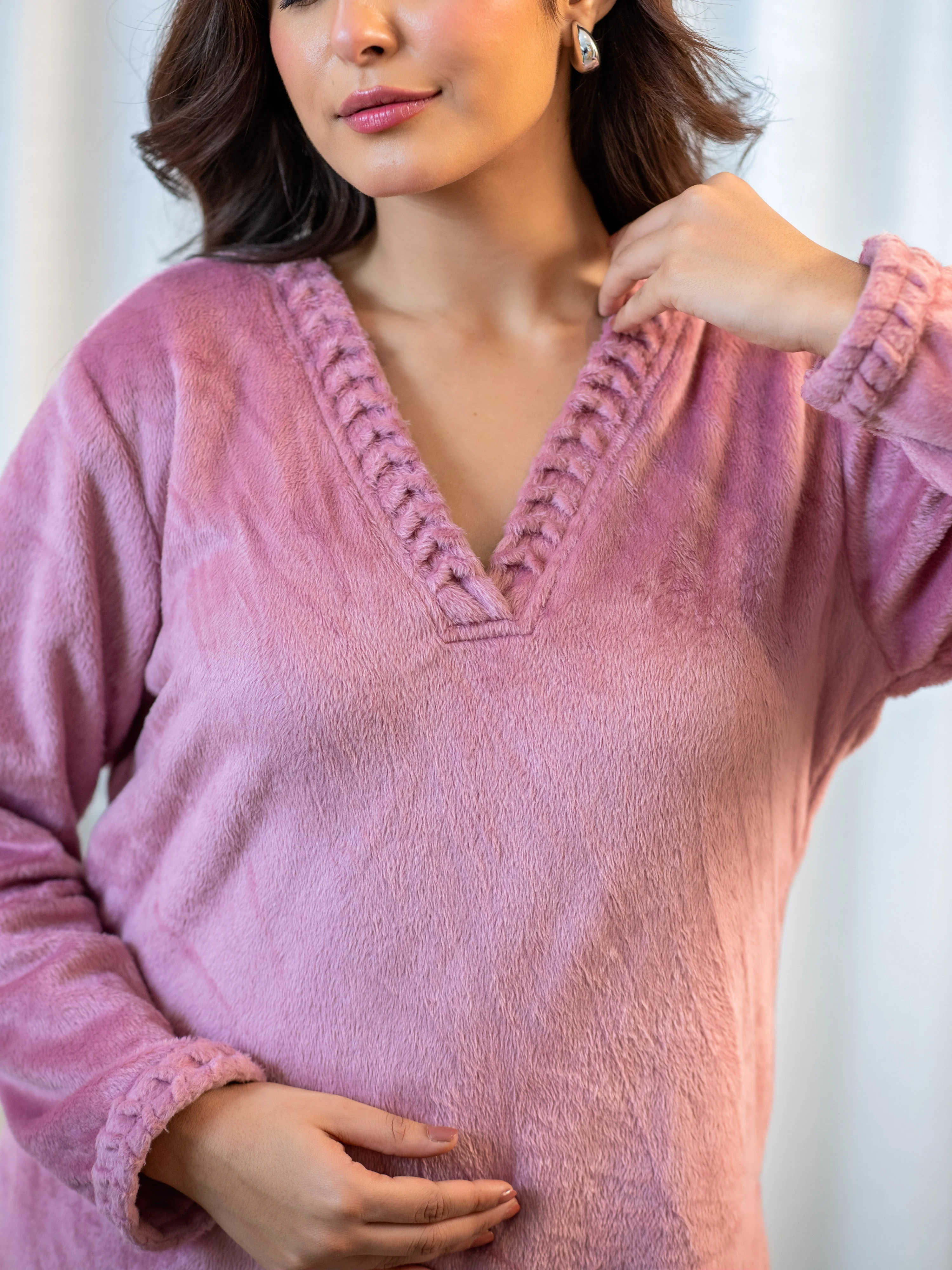 V Neck Super Soft Candy Pink Long Kurta woollen Set - Image 5