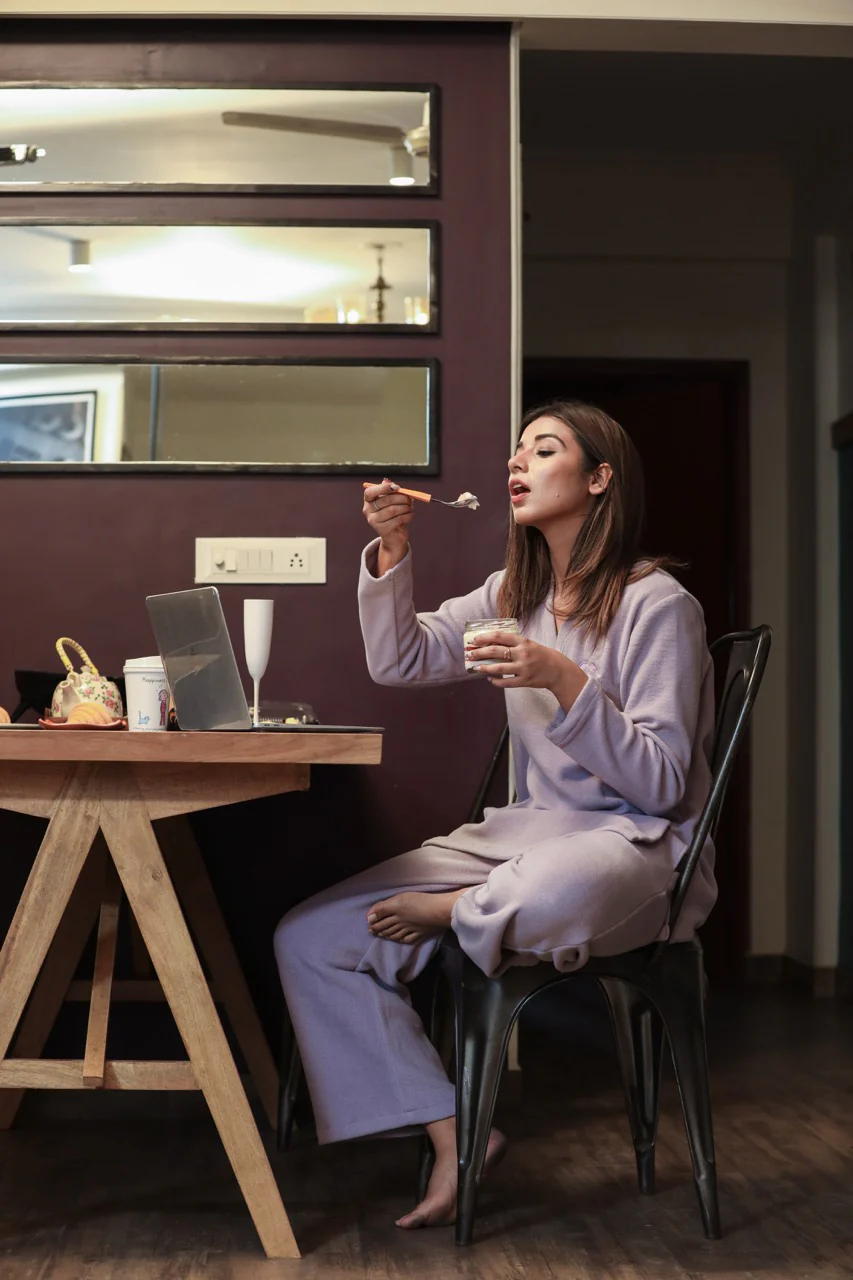 V neck Super Soft Lavender woollen Lounge Wear Set - Image 6