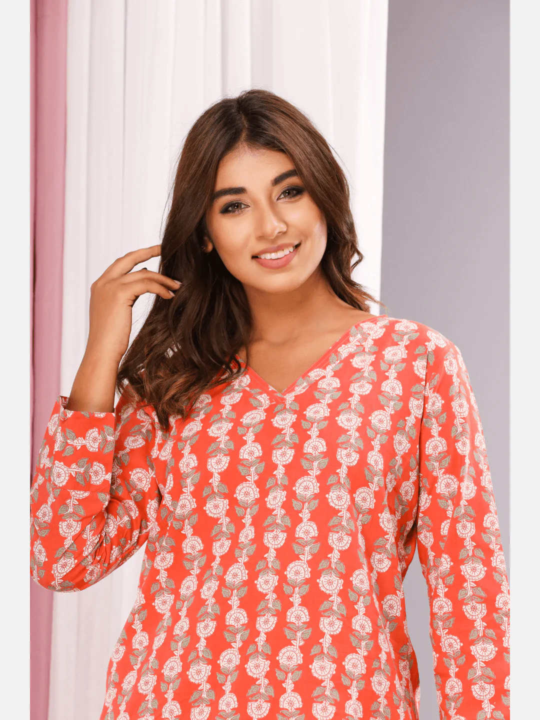 V Neck Tango Loungewear - Image 4