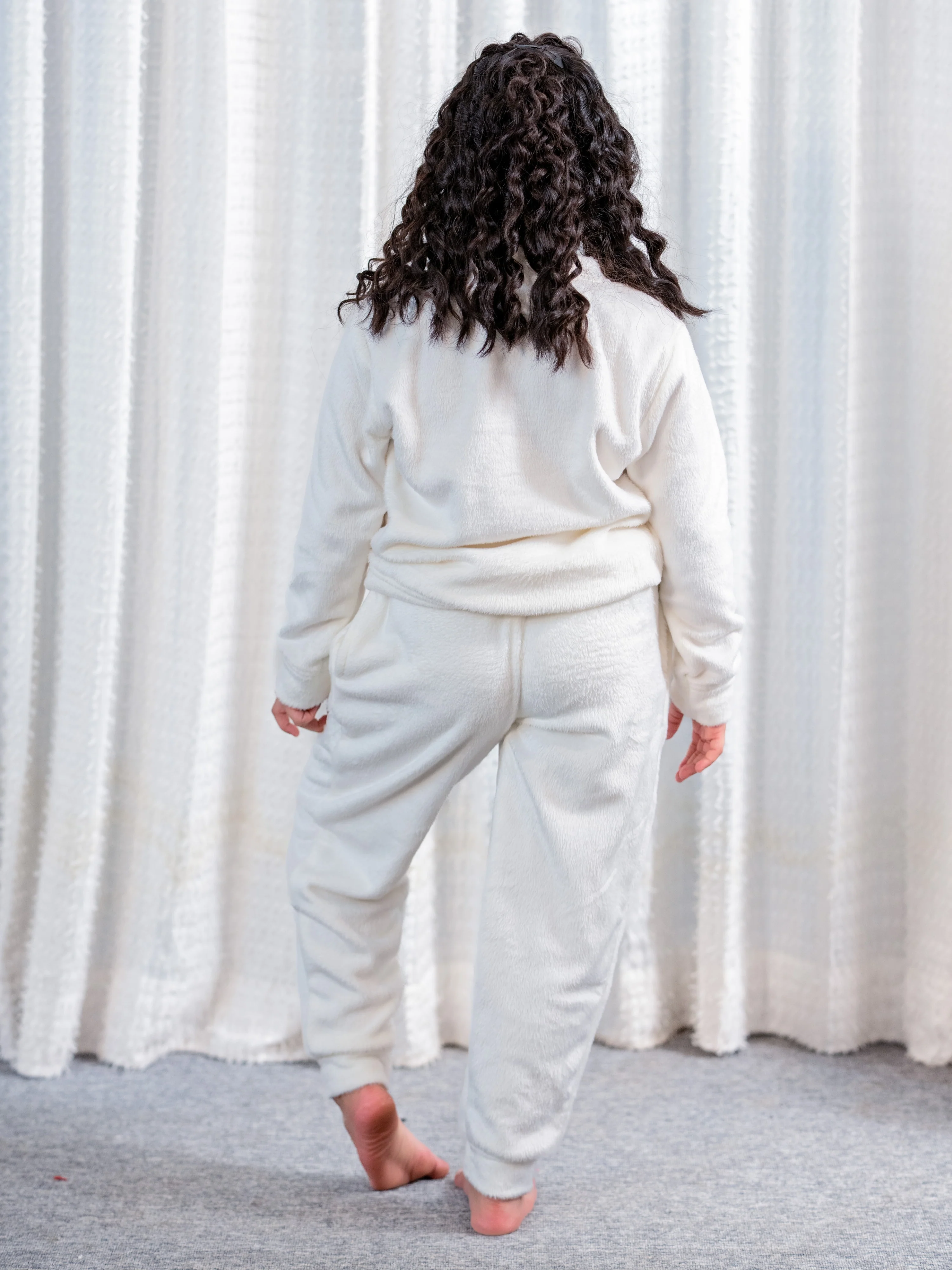 White Super Soft Unisex Kids Woollen Embroidered Sweatshirt Set - Image 9