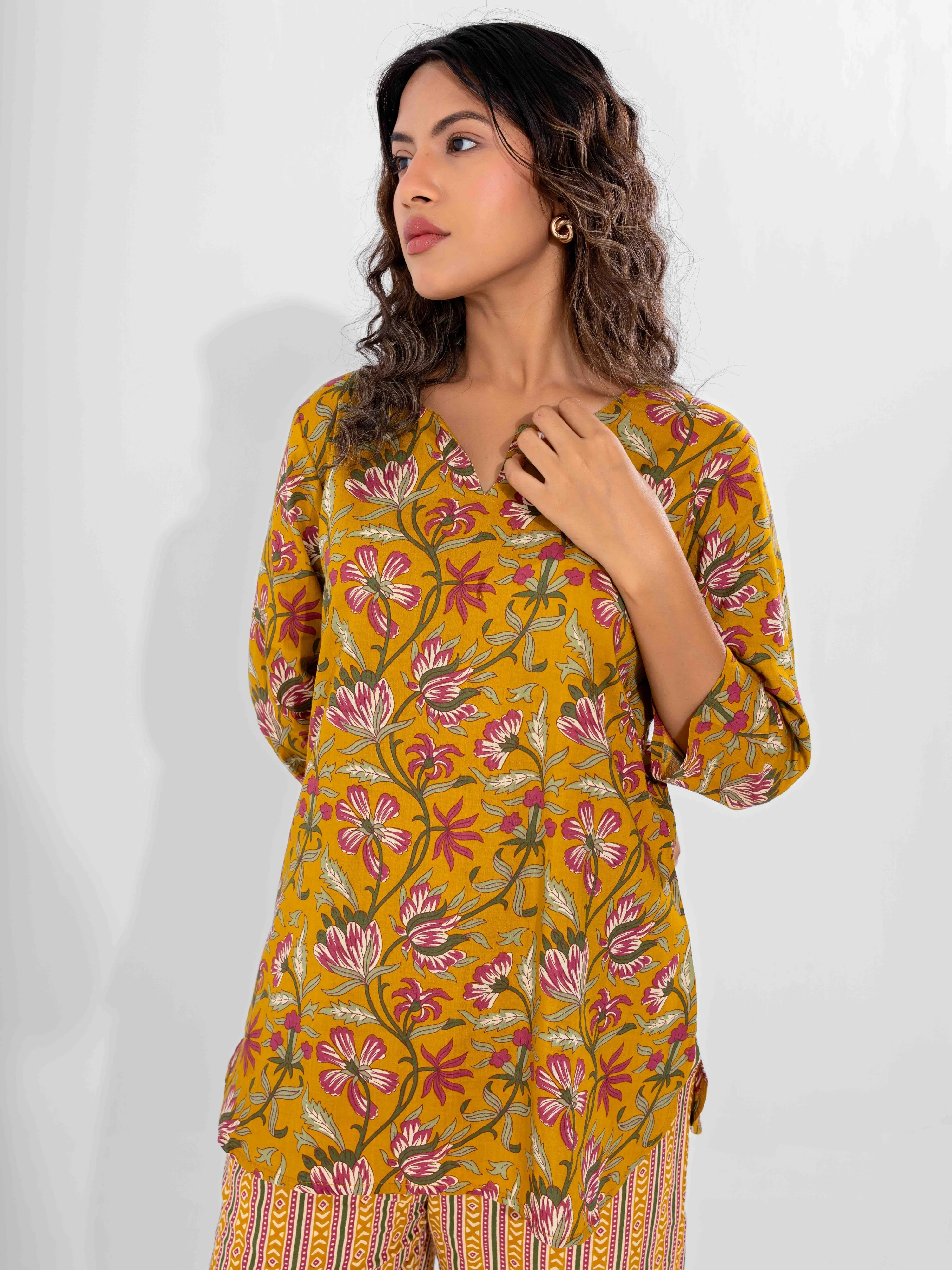 Yellow Dusk Pure Cotton Round Neck Co-ord Set - Image 7