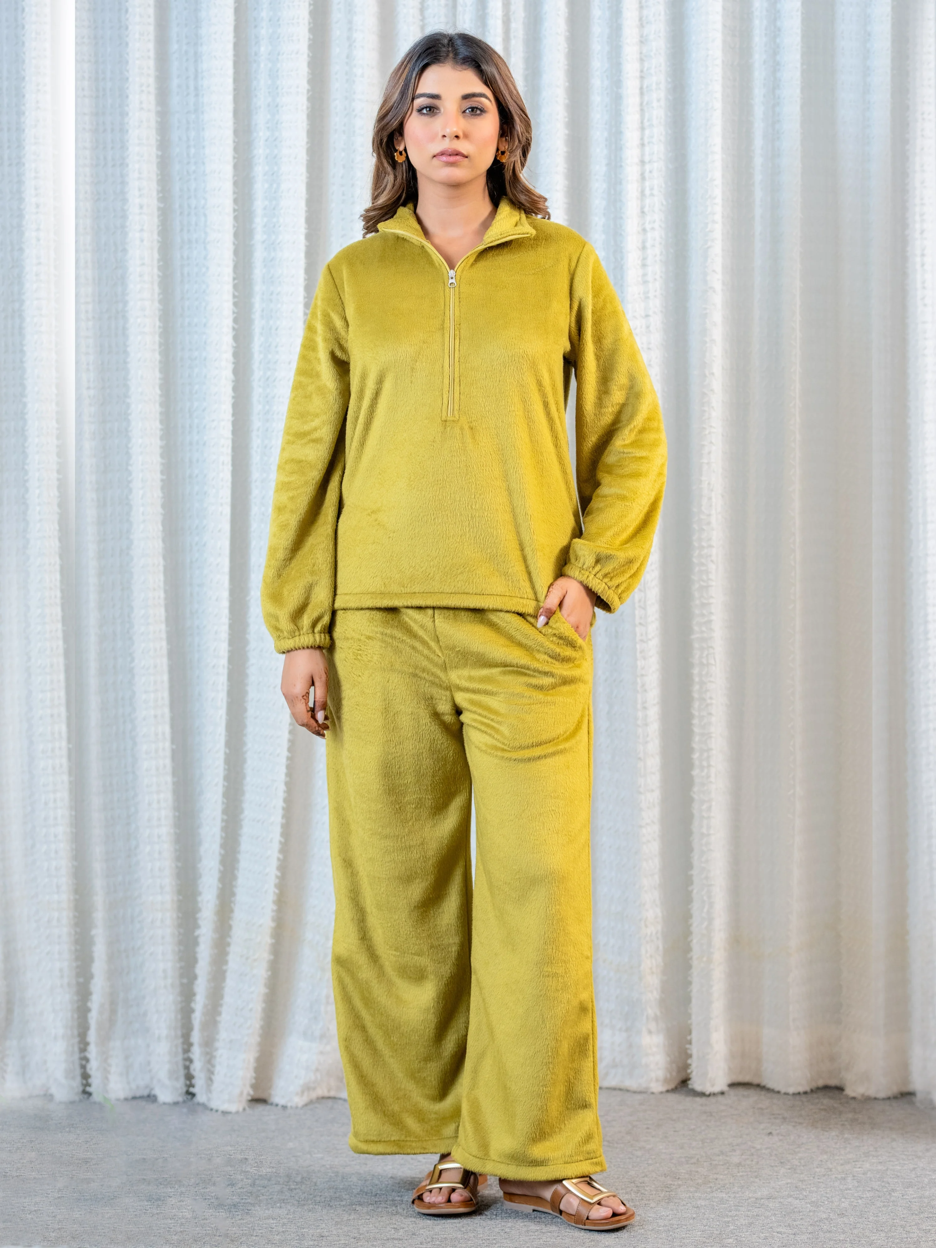 Zip-Up Super Soft Olive Woollen Sweatshirt Set - Image 5
