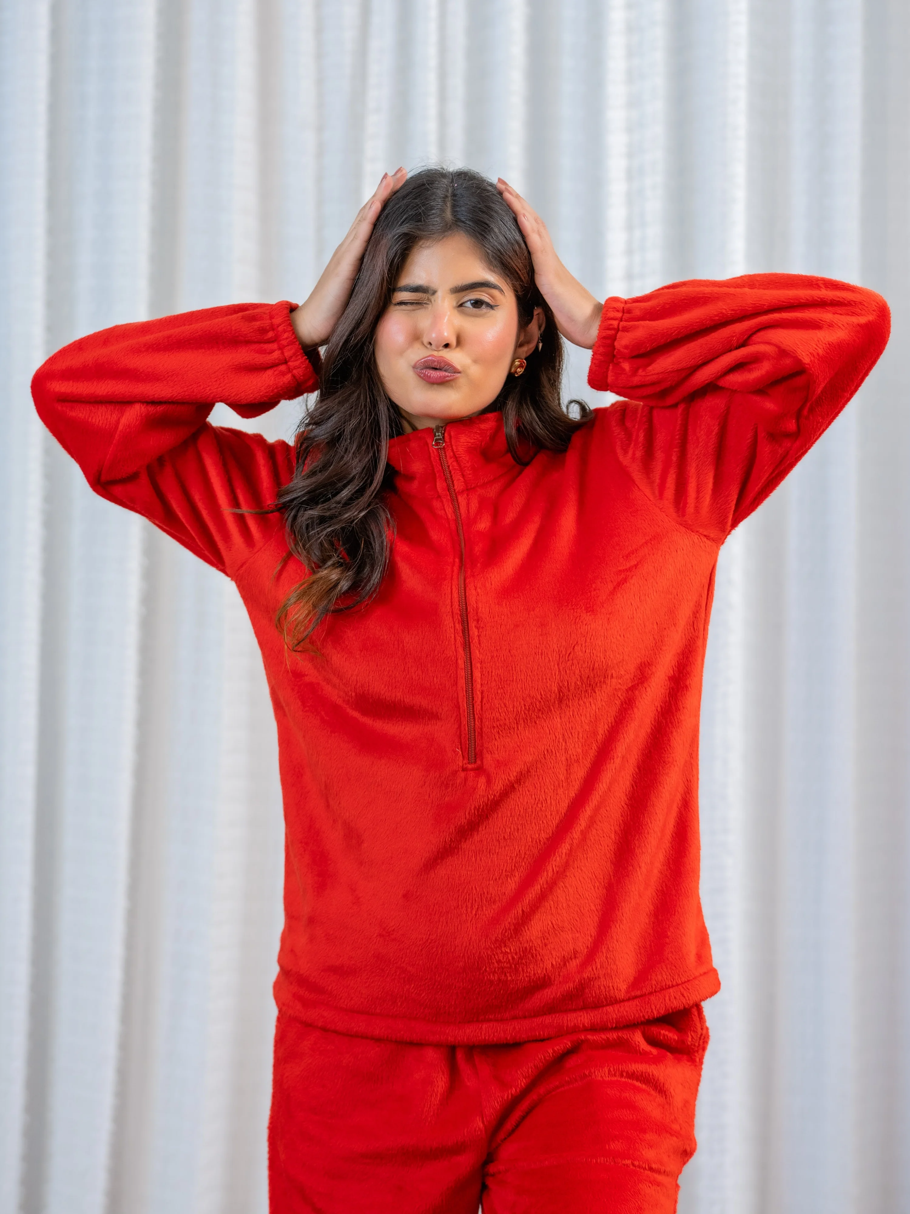Zip-Up Super Soft Red Woollen Sweatshirt Set - Image 2